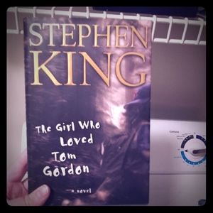 The Girl Who Loved Tom Gordon by Stephen King